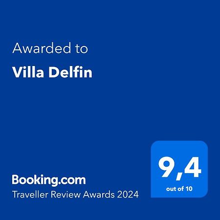 Villa Delfin Sutivan Luaran gambar